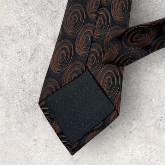 GEOFFREY BEENE Black/Brown Geometric Silk LUXURY Tie - Picture 4 of 5